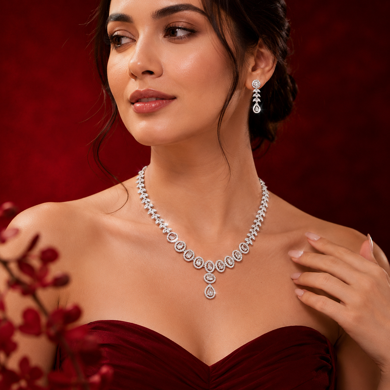 Silver Plated White AD Halo Leaf Chain Pendant Necklace Set