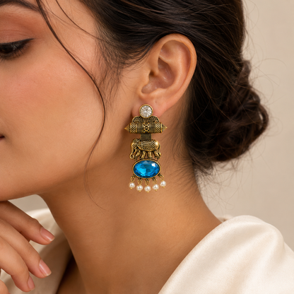 Gold Tone Elephant Motif Oval Stone Pearl Earrings