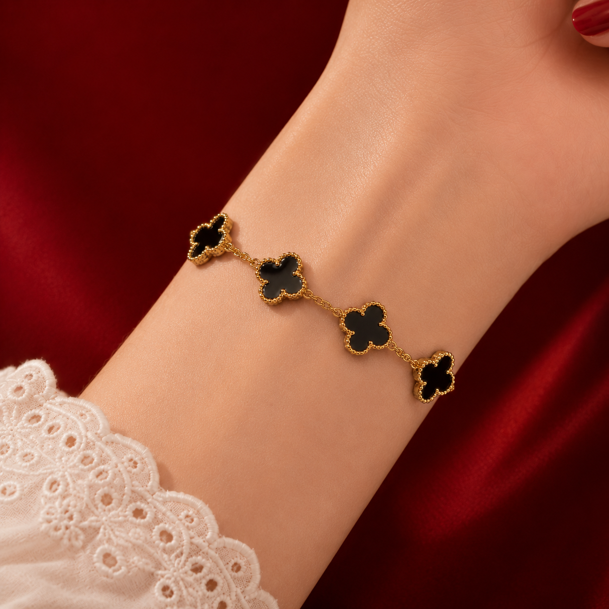 Black Onyx Clover Station Bracelet
